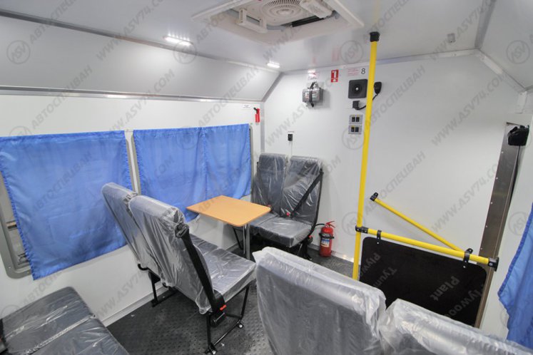 Вахтовый автобус с грузовой платформой Урал 4320-1112-61Е5, 8 мест 5