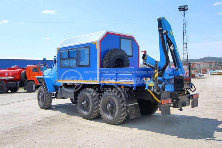 Вахтовый автобус с КМУ ИМ-50. Урал 4320-1112-61Е5, 8 мест 2