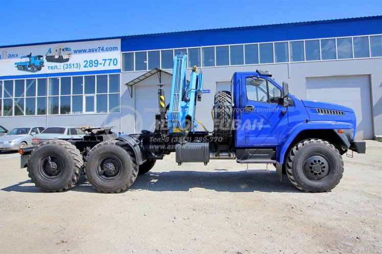 Седельный тягач Урал 4320 NEXT с КМУ ИМ-150 1