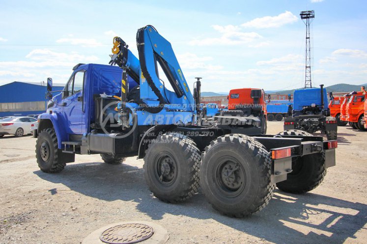 Седельный тягач Урал 4320 NEXT с КМУ ИМ-150 3