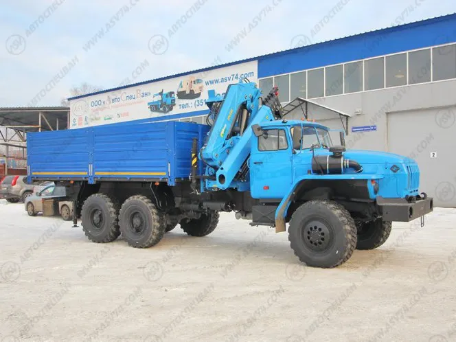 Бортовой автомобиль Урал 4320 (капотный) с КМУ ИМ-240-04 0