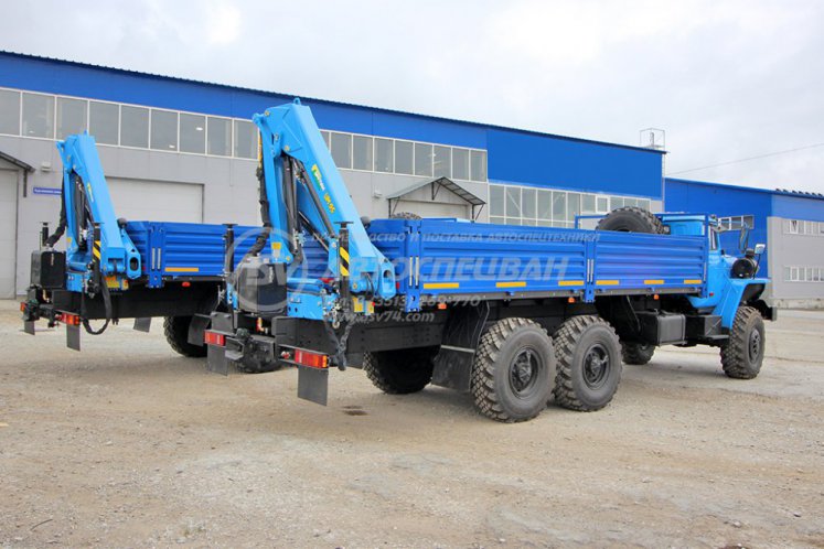 Бортовой автомобиль Урал 4320 (капотный) с КМУ ИМ-95 на заднем свесе рамы 6