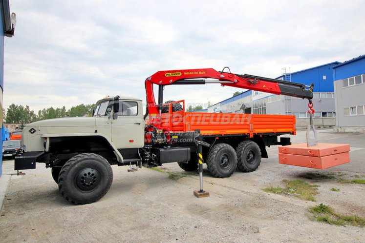 Бортовой автомобиль Урал 4320 (капотный) с КМУ ИМ-150N 1