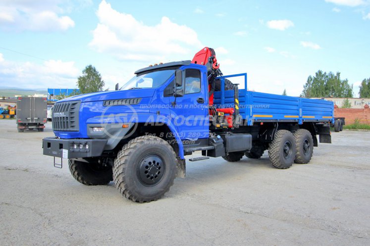 Бортовой автомобиль Урал 4320 NEXT (капотный) с КМУ ИМ-150N 3