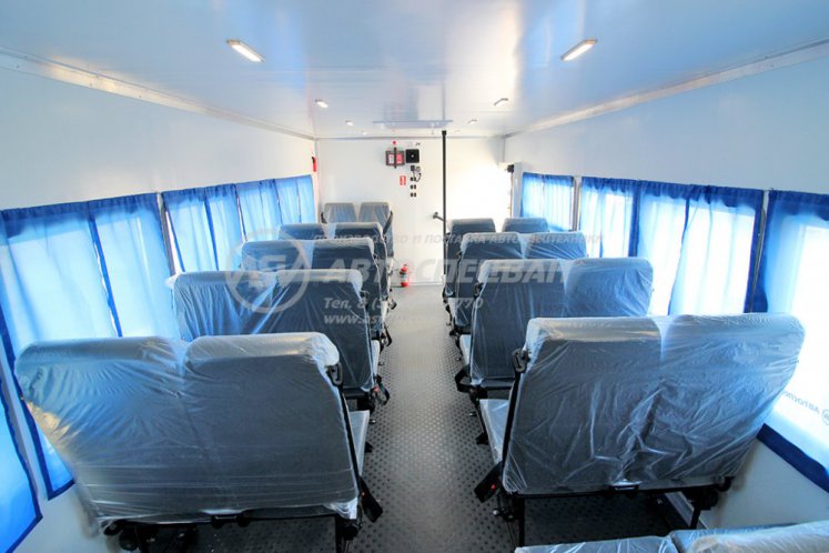 Вахтовый автобус с грузовым отсеком Урал NEXT4320-6952-72 (Е5) Г38, 24 места 9