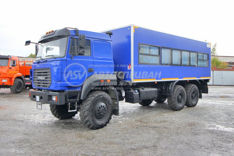 Вахтовый автобус Урал 4320-4971-80, 28 мест 1