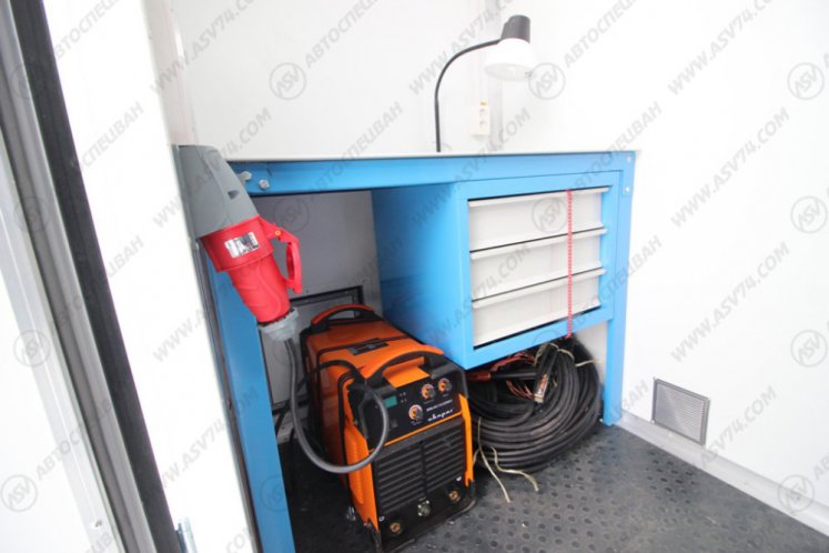 Агрегат для ремонта и обслуживания качалок АРОК КамАЗ 43118-3027-50 с КМУ ИМ-150 14