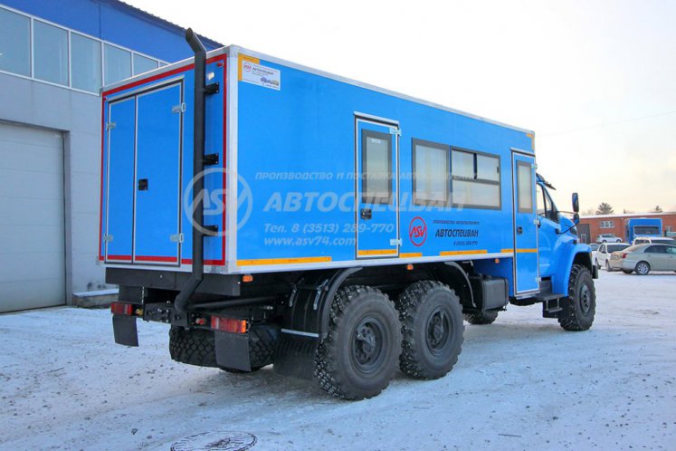Вахтовый автобус с грузовым отсеком Урал NEXT 4320-6952-74 (Е5) Г38, 16 мест 4