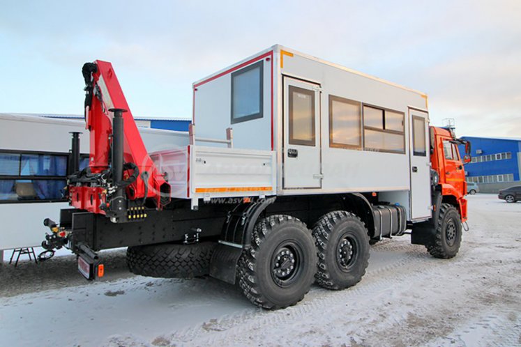 Вахтовый автобус с бортовой платформой и КМУ Palfinger 8500 КАМАЗ 43118-3027-50, 16 мест 5