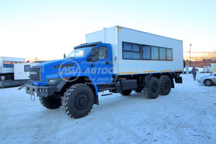 Вахтовый автобус LUXE с грузовым отсеком Урал NEXT 4320-6952-74 (Е5) Г38, 16 мест 3