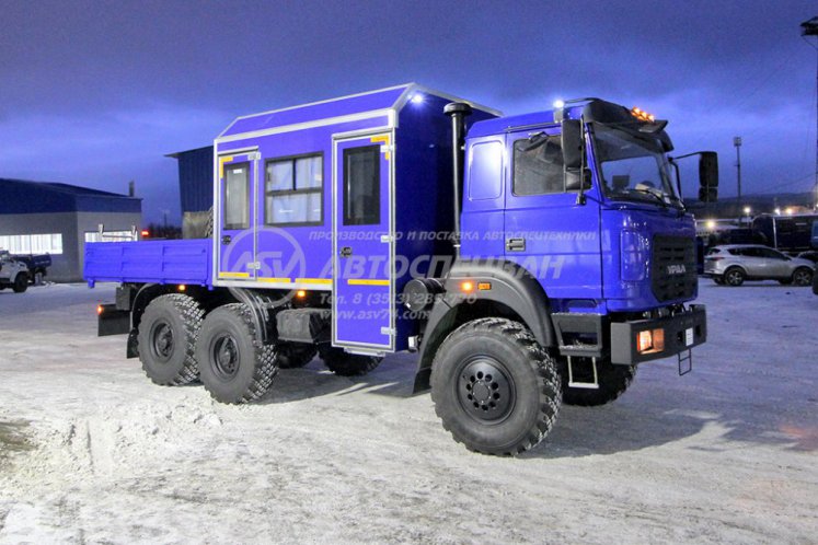 Вахтовый автобус Урал 4320-4152-81Е5, 8 мест с бортовой платформой 0