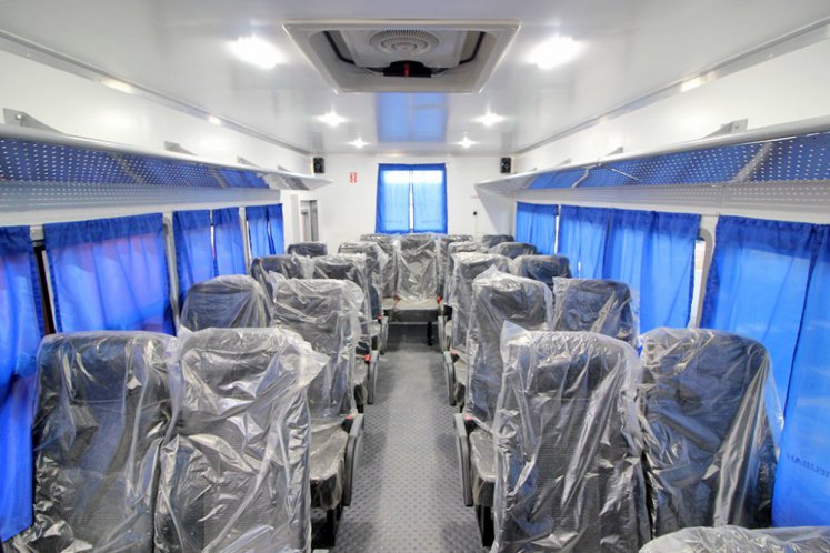 Вахтовый автобус Iveco EuroCargo MLC210E28W, 26 мест 10