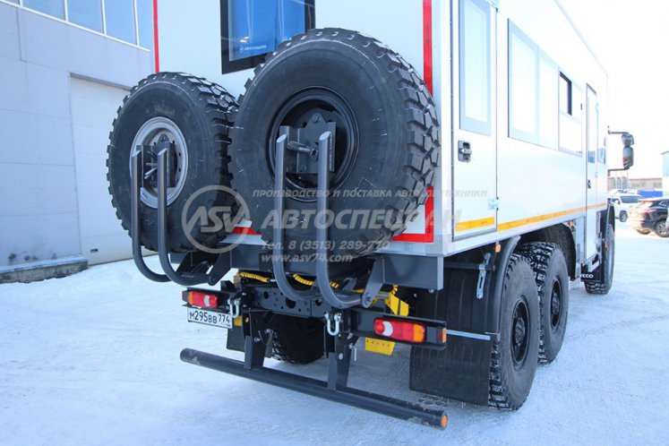 Вахтовый автобус Iveco EuroCargo MLC210E28W, 26 мест 3