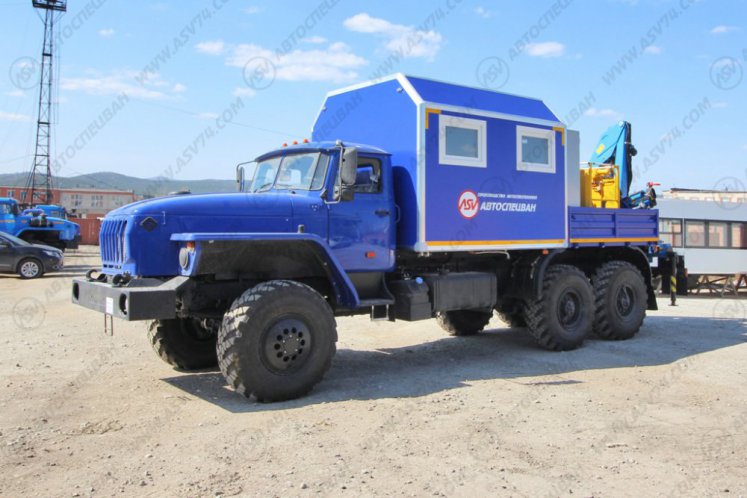 Агрегат для ремонта и обслуживания качалок АРОК Урал 4320-1912-60Е5 с КМУ ИМ-50 с люлькой 1