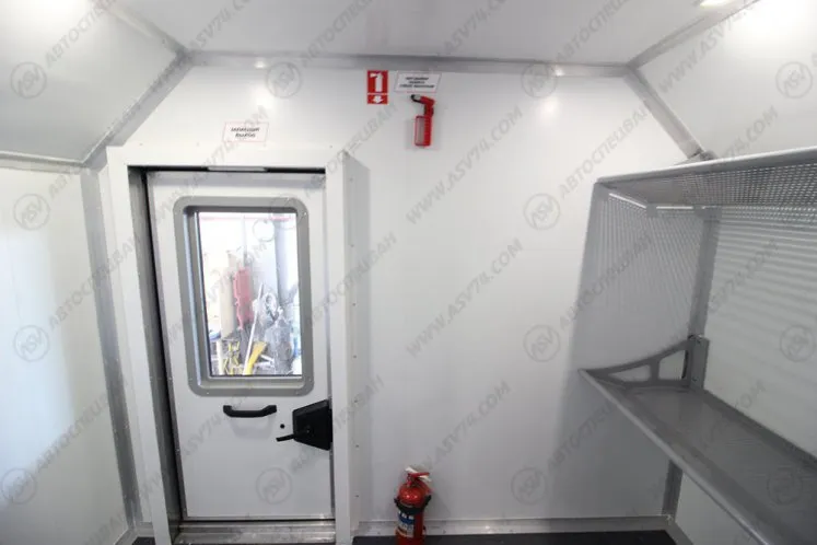 Вахтовый автобус с грузовым отсеком КАМАЗ 43118-3027-50, 20 мест (ЖД габарит) 4