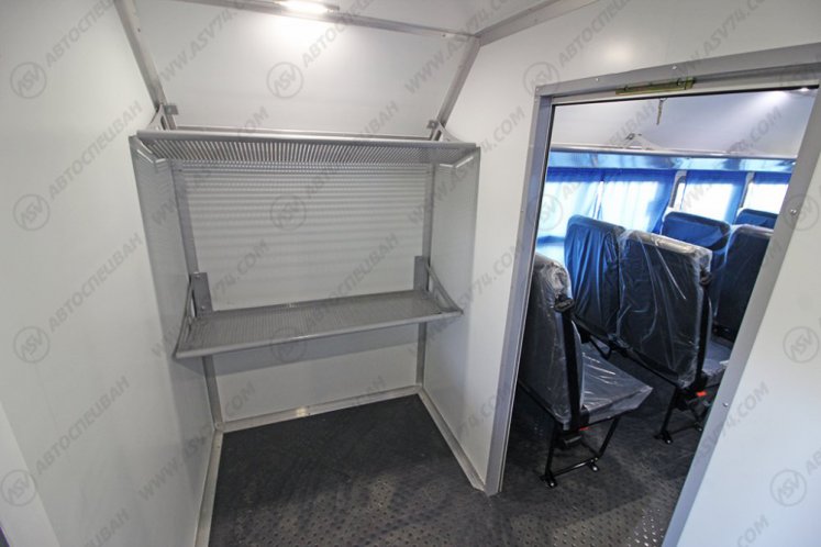 Вахтовый автобус с грузовым отсеком КАМАЗ 43118-3027-50, 20 мест (ЖД габарит) 5