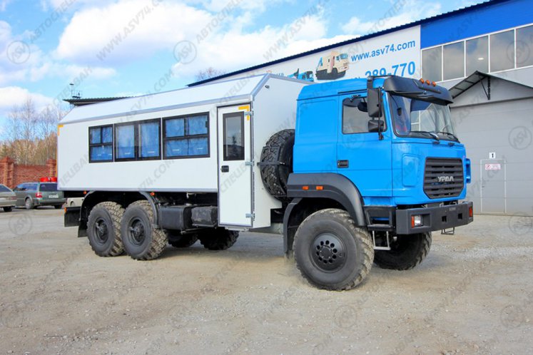 Вахтовый автобус Урал 4320-4972-80, 24 места с грузовым отсеком 0