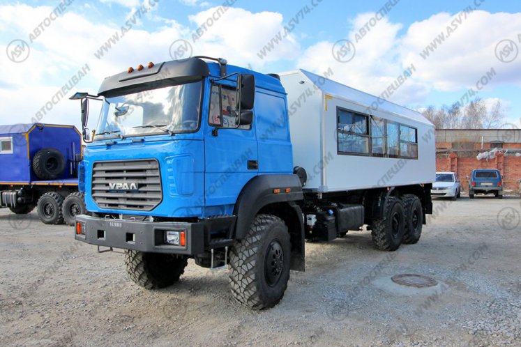 Вахтовый автобус Урал 4320-4972-80, 24 места с грузовым отсеком 4