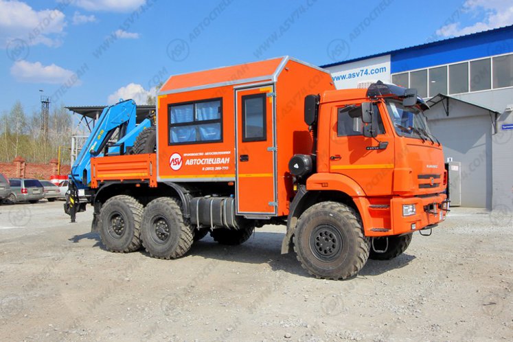 Вахтовый автобус с бортовой платформой и КМУ ИМ-150 КАМАЗ 43118-3027-50, 10 мест 0