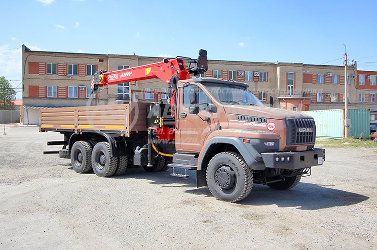 Бортовой автомобиль Урал 73945-6921-01 с КМУ FASSI F1556T (Тросовой) 0