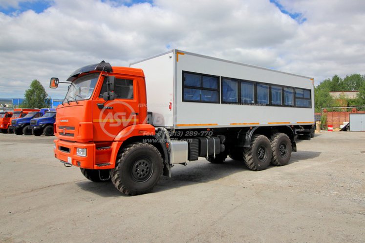 Вахтовый автобус КАМАЗ 43118-3011-50, 32 места 1