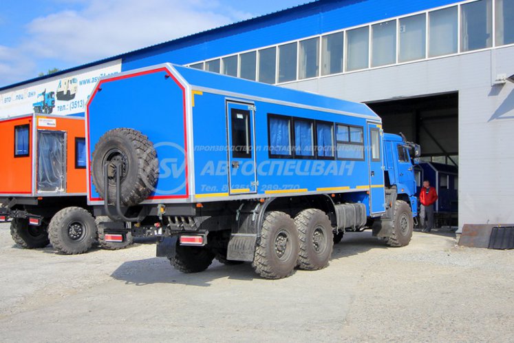 Вахтовый автобус КАМАЗ 43118-3027-50, 20 мест с грузовым отсеком (LUXE) 2