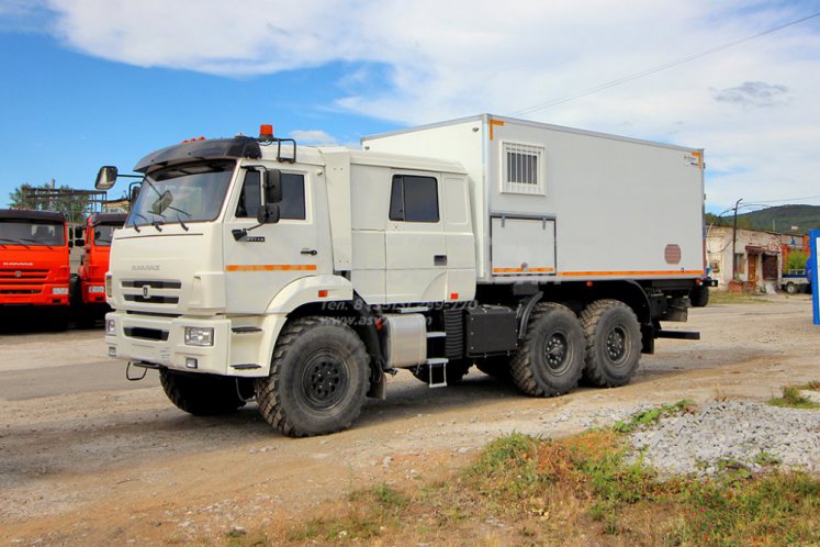 Автомобиль для перевозки взрывчатых веществ (EX/III). КамАЗ 43118-50 Двухрядная кабина 1