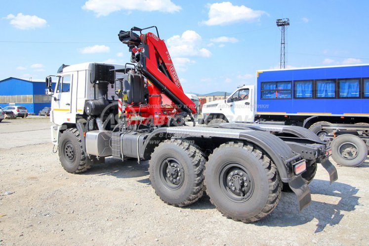 Седельный тягач Камаз 43118-50 с КМУ Fassi F115A.0.22 2