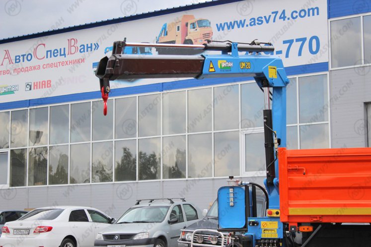 Вахтовый автобус с КМУ Урал 4320-6952-72 NEXT, 12 мест 6