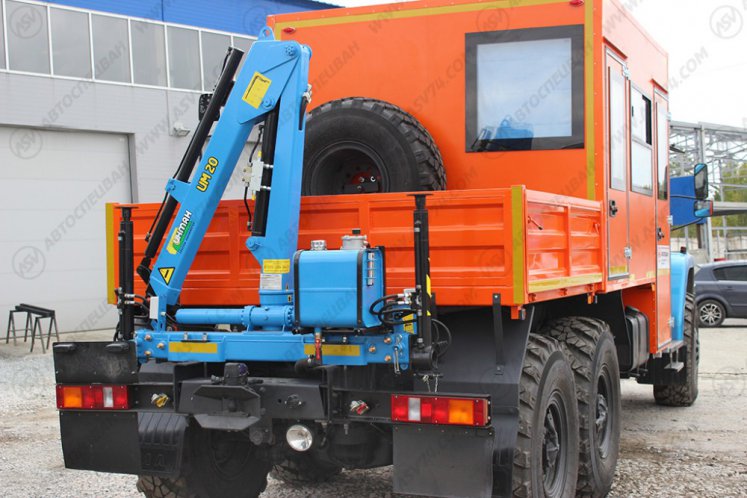 Вахтовый автобус с КМУ Урал 4320-6952-72 NEXT, 12 мест 5