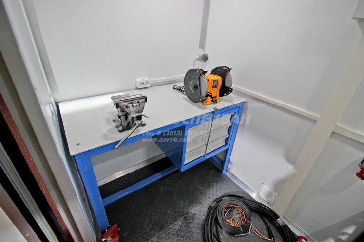 Агрегат ремонта и обслуживания качалок АРОК КамАЗ 43502-3036-66 с КМУ ИМ-20 5