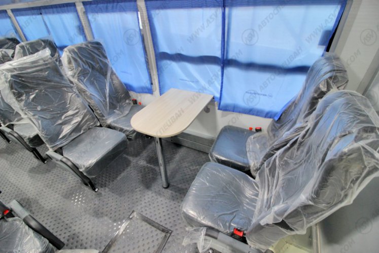 Вахтовый автобуc КАМАЗ 43118-3017-50, 22 места LUXE 9