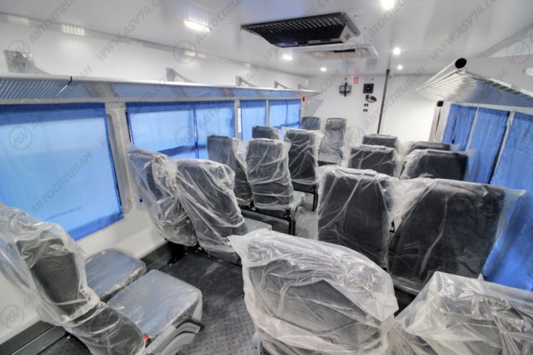 Вахтовый автобуc КАМАЗ 43118-3017-50, 22 места LUXE 10