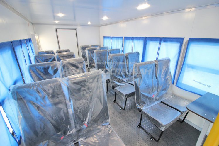 Вахтовый автобус Камаз 43118-3012-48, 20 мест с грузовым отсеком 6