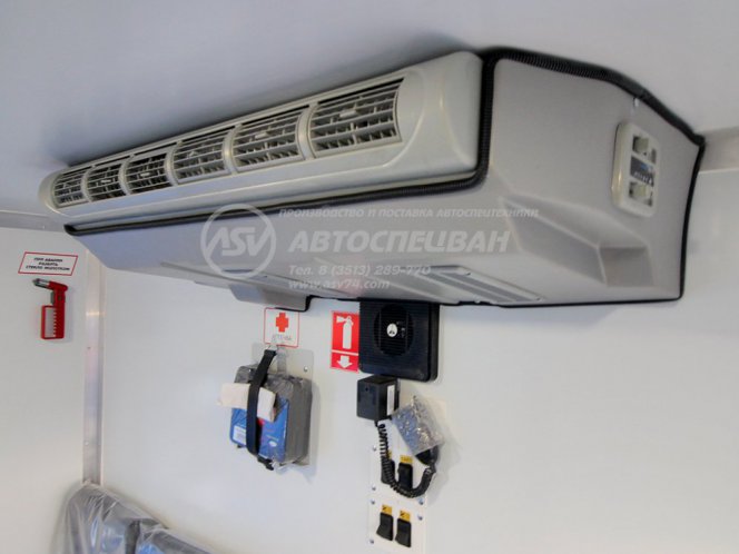 Вахтовый автобус КамАЗ 43118-3027-50, 12 мест с грузовым отсеком 8