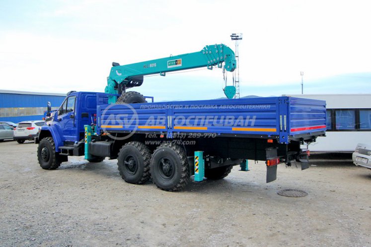 Бортовой Урал 4320 NEXT (капотный) с КМУ HKTC 8016 3