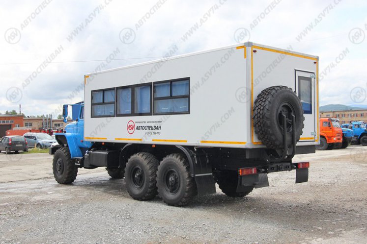 Вахтовый автобус Урал 4320-1912-60, 20 мест с грузовым отсеком 2