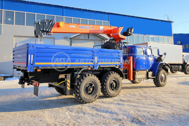 Бортовой автомобиль Урал 4320-1982-60 (сдвоенная кабина) с КМУ HANGIL 976 1