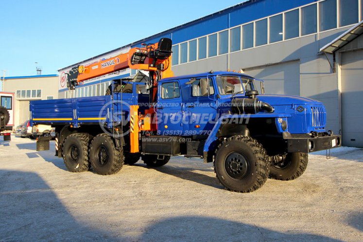 Бортовой автомобиль Урал 4320-1982-60 (сдвоенная кабина) с КМУ HANGIL 976 0