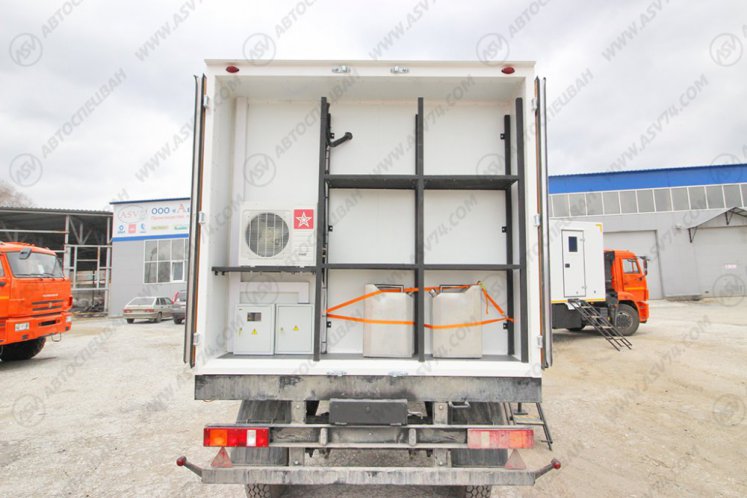 Передвижной мобильный комплекс на шасси Камаз 43253-69(G5) с вагон-домом 4