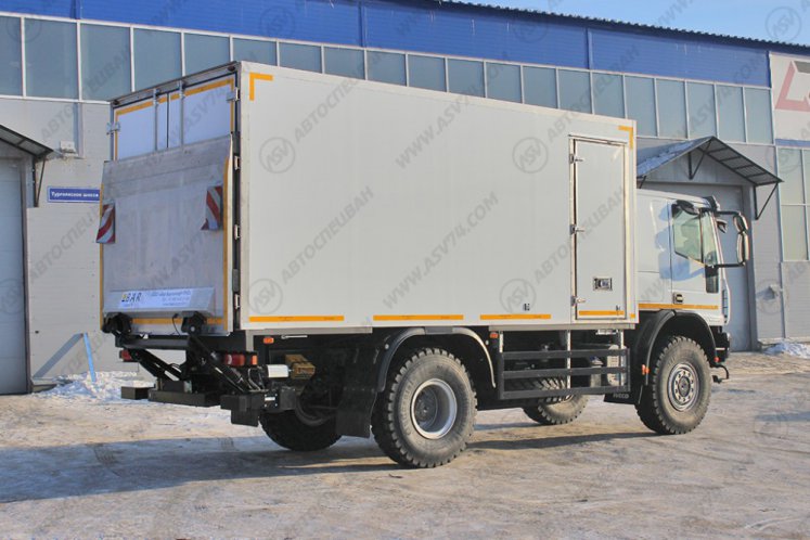 Изотермический фургон Iveco Cargo MLL150E28WS с мультитемпературной перегородкой, ХОУ, гидробортом 3