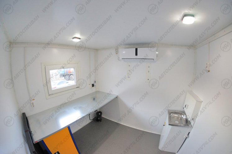 Передвижной учебный центр на шасси Камаз 65115 Нефаз 8332 с вагон-домом 9