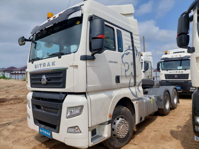 Седельный тягач SITRAK C7H 6×2 ZZ4256V363HE 0