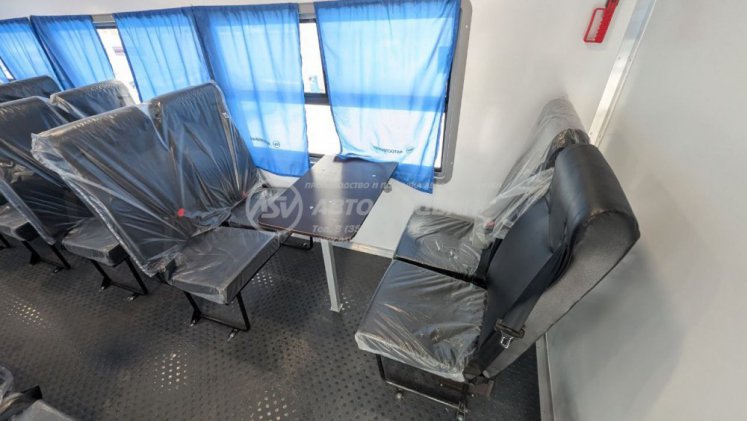 Вахтовый автобус Урал NEXT 4320-6952-72 (Е5), 28 мест 13