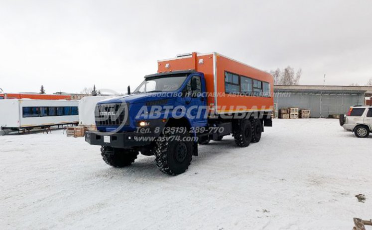 Вахтовый автобус Урал NEXT 4320-6952-72 (Е5), 28 мест 1