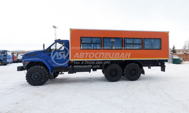 Вахтовый автобус Урал NEXT 4320-6952-72 (Е5), 28 мест 8