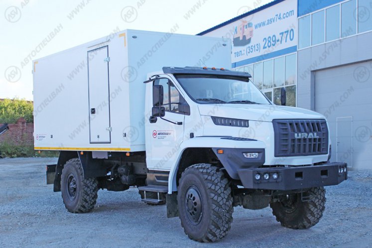 Изотермический фургон на шасси Урал NEXT 43206-6151-71 0