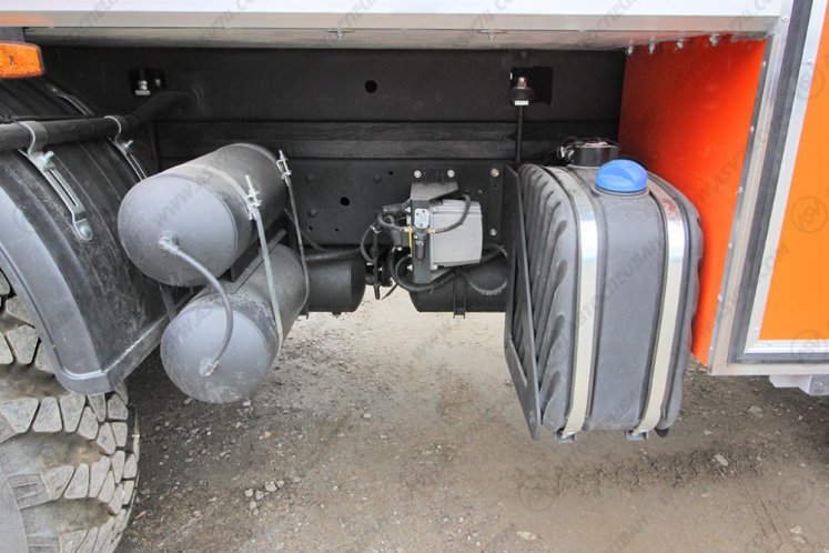 Вахтовый автобус КАМАЗ 43118-3011-50, 20 мест 9