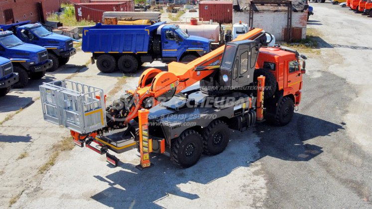 Автогидроподъемник Novas-460 2