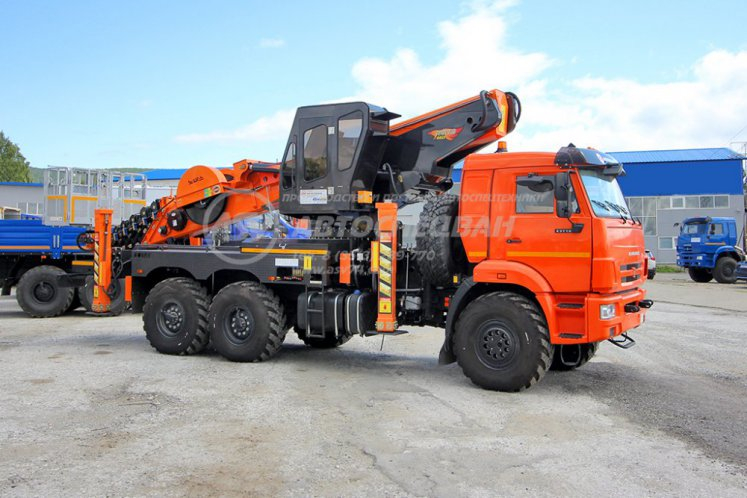 Автогидроподъемник Novas-460 7